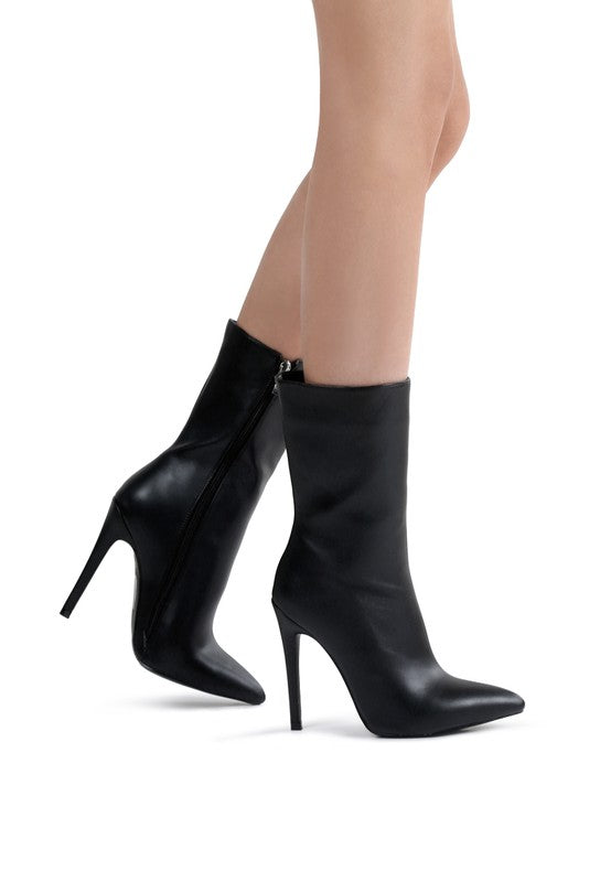 Calf High Pointed Toe Ankle Boots