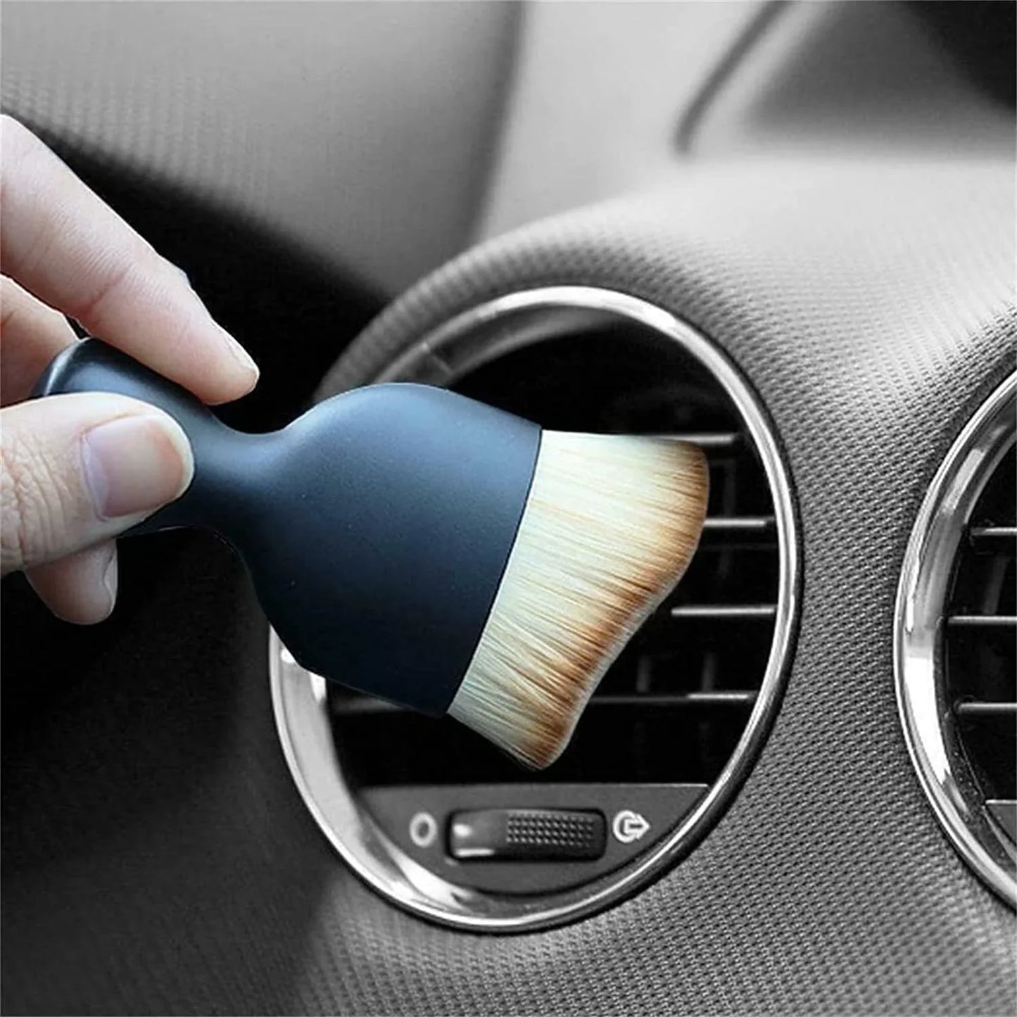 villow-🔥Hot Selling🔥Exclusive Logo Customization🚗Car Interior Cleaning Multi-Tool Brush(2PCS)