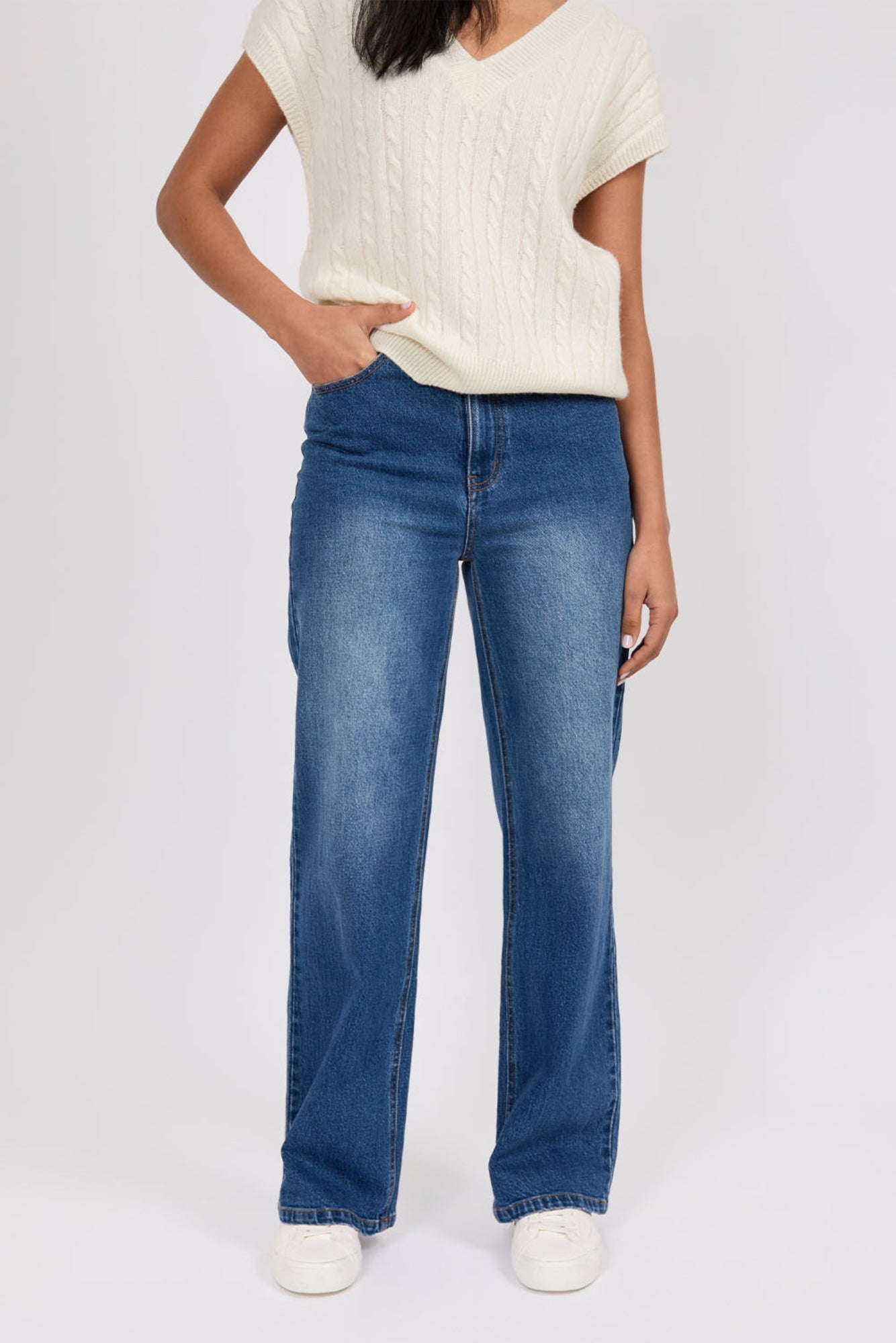 Villow Icon Wide Jean – True Blue