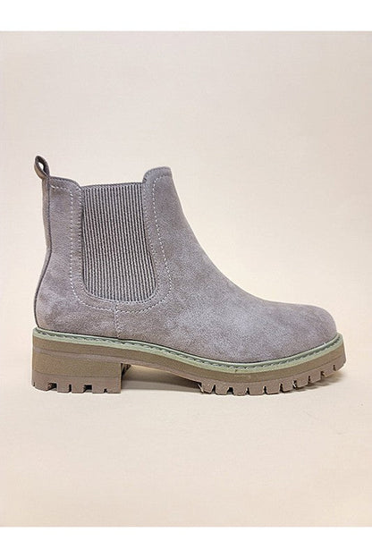 Chelsea Pull On Ankle Boots-Zip Up