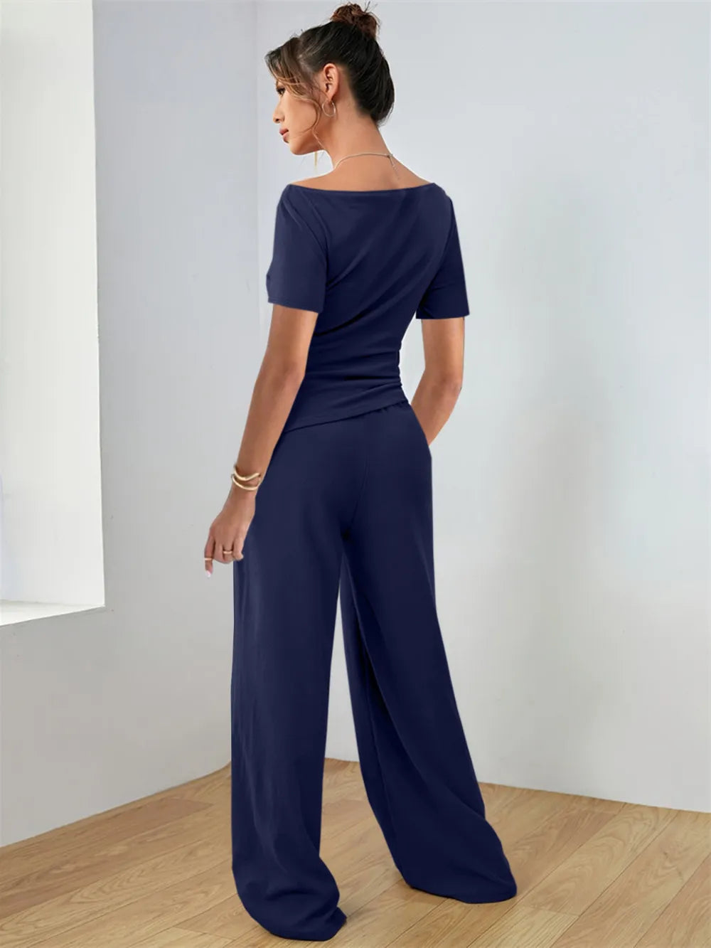 Two Piece Round Neck Short Sleeve T-Shirt and Pants Set